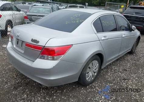 2011 Honda Accord 2.4 Lx z USA, uszkodzony, nr VIN 1HGCP2F34BA008879